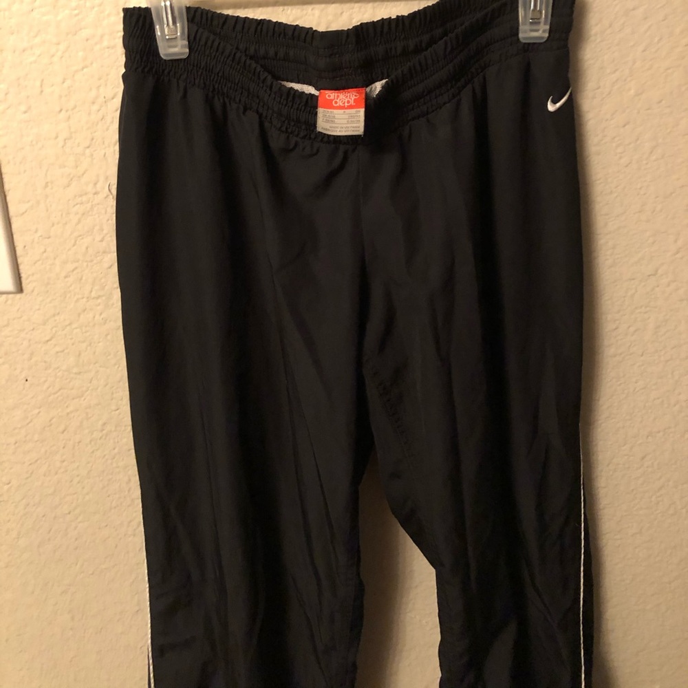 Nike windbreaker pants
